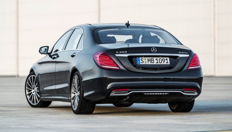 Mercedes-Benz-S-Class_2014 rear